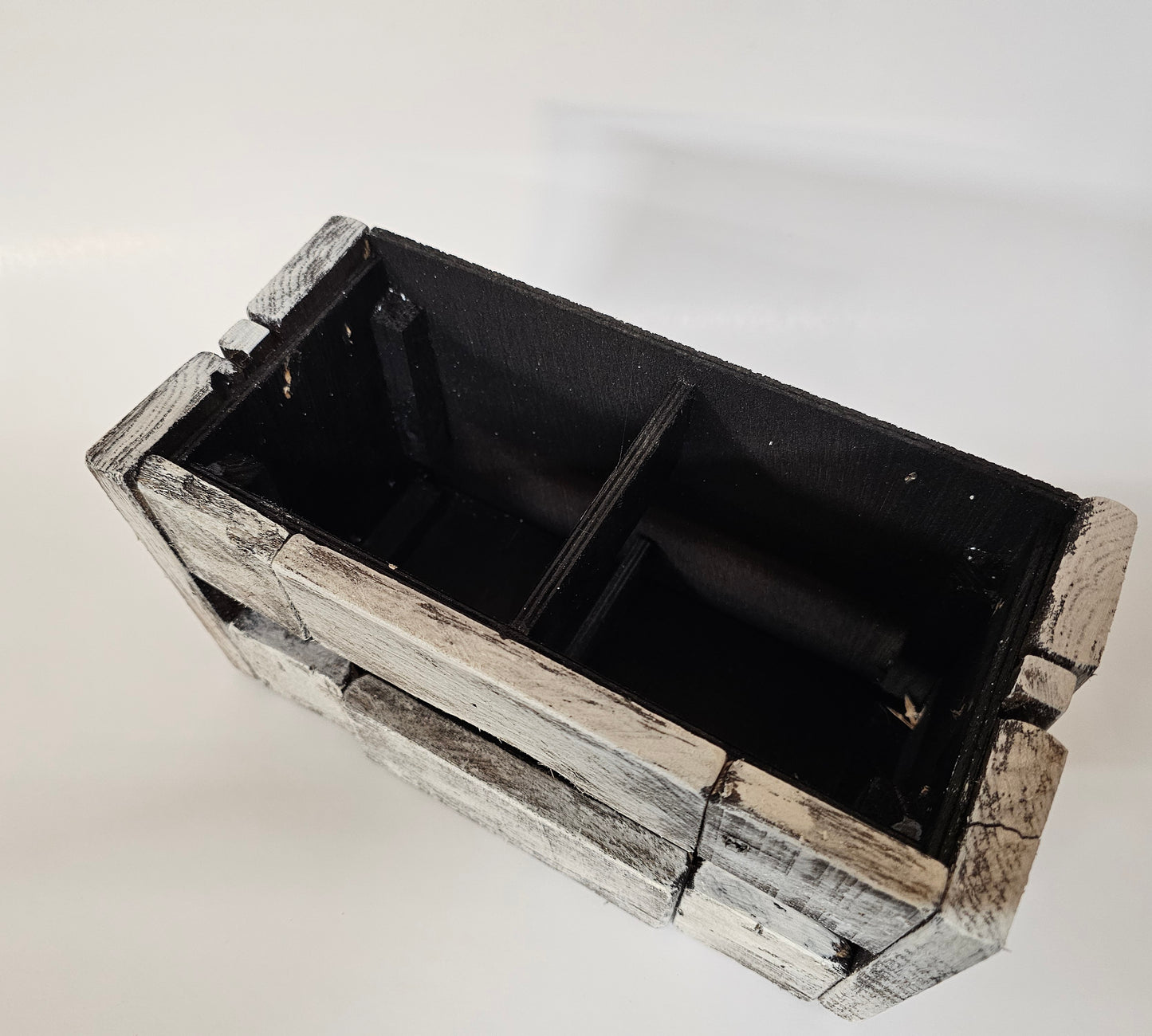 Rustic kitchen cooking utinsil holder