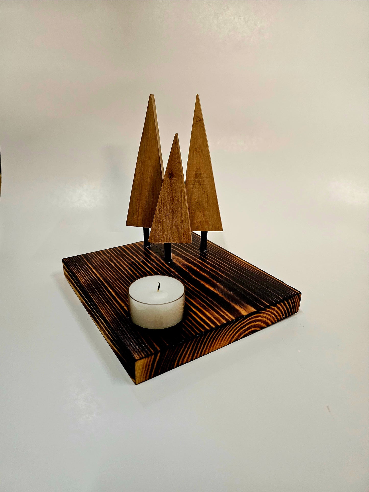 Decorative table top candle holder
