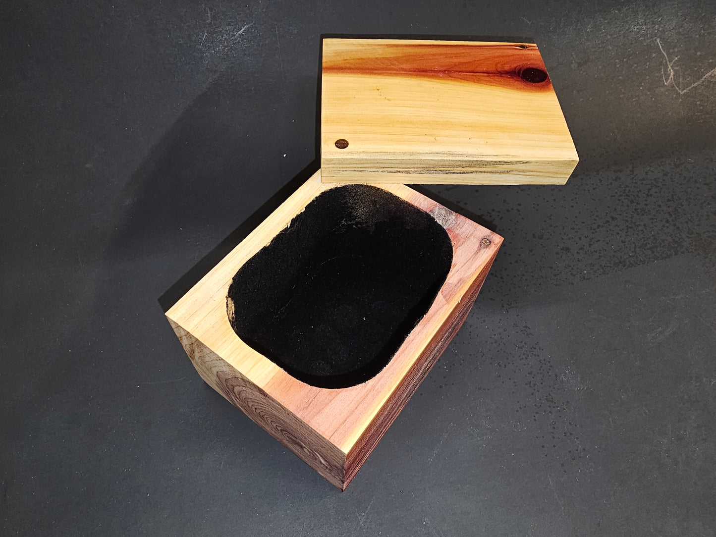 Medium keepsake box